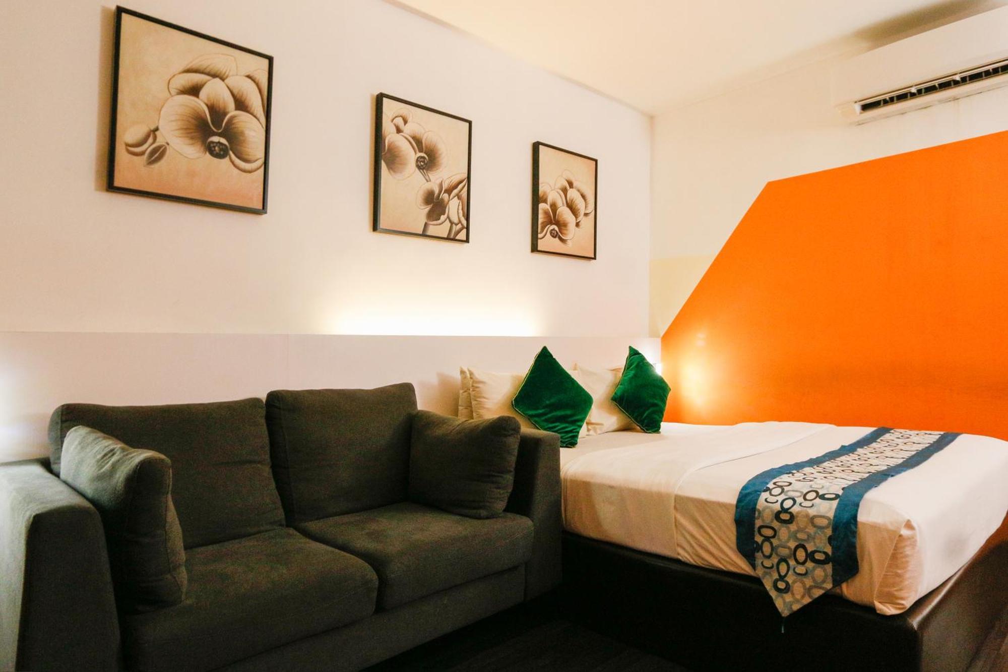 Golden Roof Hotel Ampang Ipoh Extérieur photo