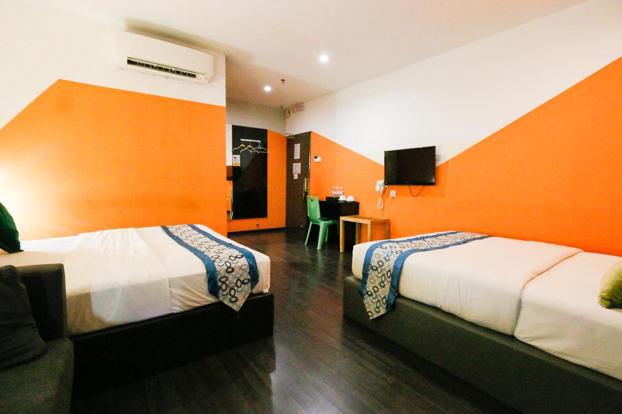 Golden Roof Hotel Ampang Ipoh Extérieur photo
