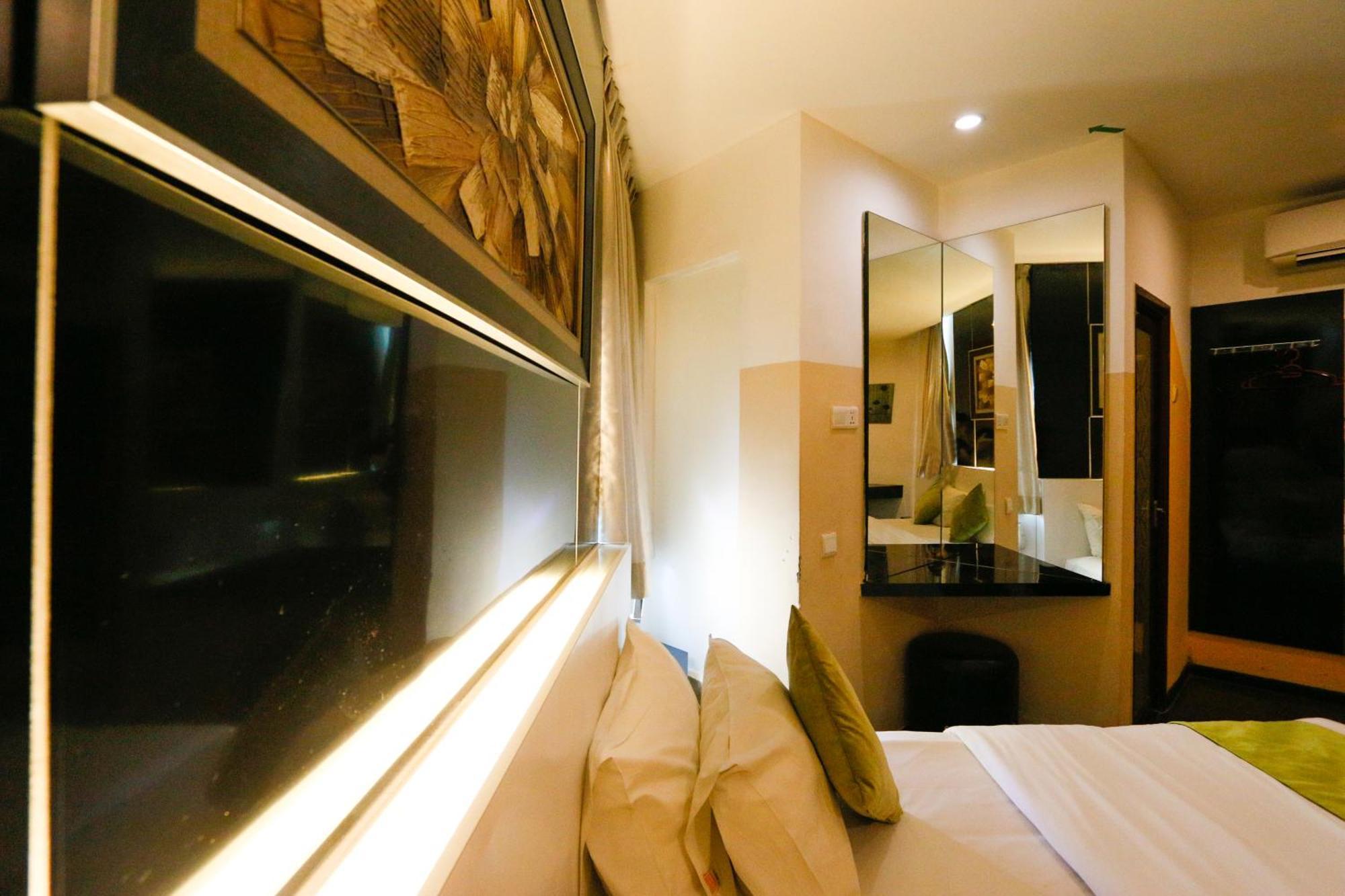 Golden Roof Hotel Ampang Ipoh Extérieur photo