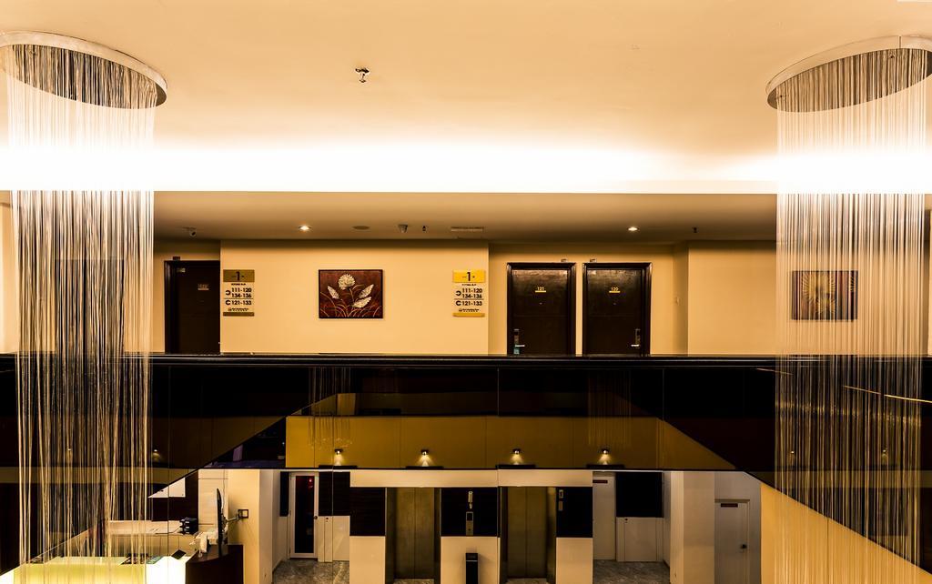 Golden Roof Hotel Ampang Ipoh Extérieur photo